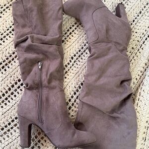 Kelly & Katie Suede Heeled Boots in Taupe
